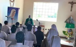 DALLA CAPPELLA DI RADIO MARIA KIBEHO RWANDA 