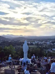 OTTAVA SERATA - NOTTE ROSARIO PER LA PACE ED APPARIZIONE