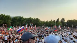 MEDJUGORJE IN TEMPO REALE - Fra poco inizia il Mladifest (4)