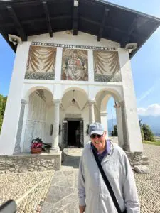 Padre Livio presso il santuario della Madonna del Ghisallo (13)