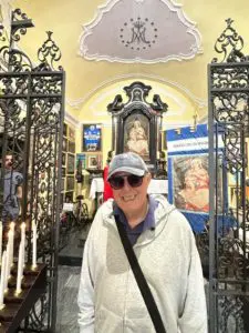 Padre Livio presso il santuario della Madonna del Ghisallo (9)