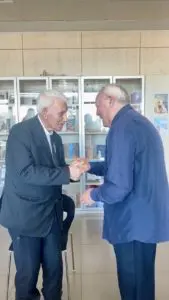 P. LIVIO CON SUA EMINENZA IL CARDINALE ERNEST SIMONI (1)