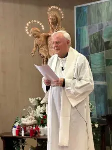 Benedizione di P. Livio velo di Maria Bambina
