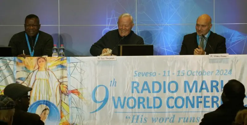 Padre Livio e il Presidente Vittorio Viccardi - IX CONVEGNO MONDIALE DI RADIO MARIA