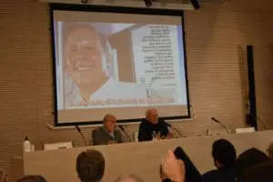 Padre Livio e il Presidente Vittorio Viccardi - IX CONVEGNO MONDIALE DI RADIO MARIA- Erba - 131024 (31)