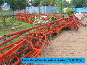 Visita dell'arcivescovo di LusakaZambia alla sede di Radio Maria