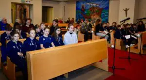 Mariatona Natalizia: Rosario animato dai bambini nella Cappella di Radio Maria