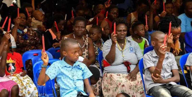 DA RADIO MARIA UGANDA!! La fede apre le porte al percorso scolastico