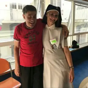 DA LOURDES CON AFFETTO A RADIO MARIA