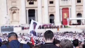 Live siamo in Piazza San Pietro