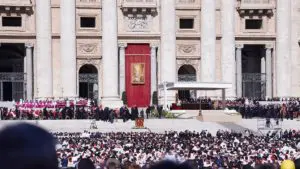 Live siamo in Piazza San Pietro