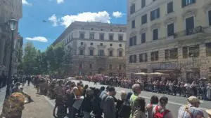 passaggio feretro Papa Francesco