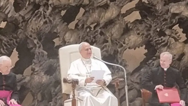 SIAMO IN AULA PAOLO VI PER L’INCONTRO DI PAPA LEONE con i media internazionali