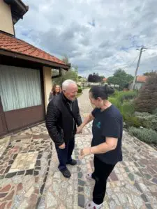Padre Livio con Vicka