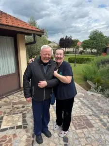Padre Livio con Vicka