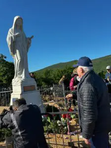 Padre Livio sul Podbrodo Medjugorje