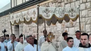 MEDJUGORJE ~ PROCESSIONE DEL CORPUS DOMINI