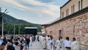 MEDJUGORJE ~  PROCESSIONE DEL CORPUS DOMINI