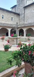 Assisi Convegno-Esercizi spirituali sacerdoti direttori RM nel mondo