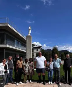 Gruppo di ascoltatori Radio Maria (2)