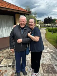 Padre Livio con Vicka (10)