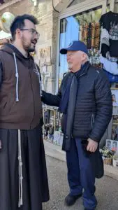 Padre Livio sul Podbrdo - Medjugorje (14)