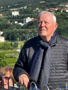 Padre Livio sul Podbrdo - Medjugorje (21)