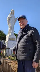 Padre Livio sul Podbrdo - Medjugorje (39)