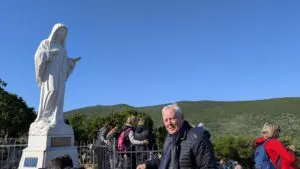 Padre Livio sul Podbrdo - Medjugorje (47)