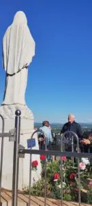 Padre Livio sul Podbrdo - Medjugorje (9)