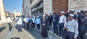 Sacerdoti Radio Maria croce giubilare porta santa Roma (8)