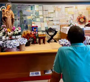Venerazione reliquia Carlo Acutis cappella Radio Maria 22 agosto