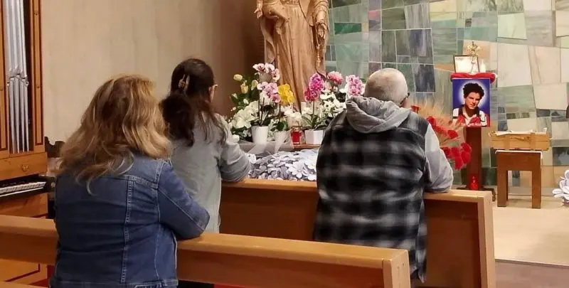 Venerazione reliquia Carlo Acutis cappella Radio Maria 30 Agosto