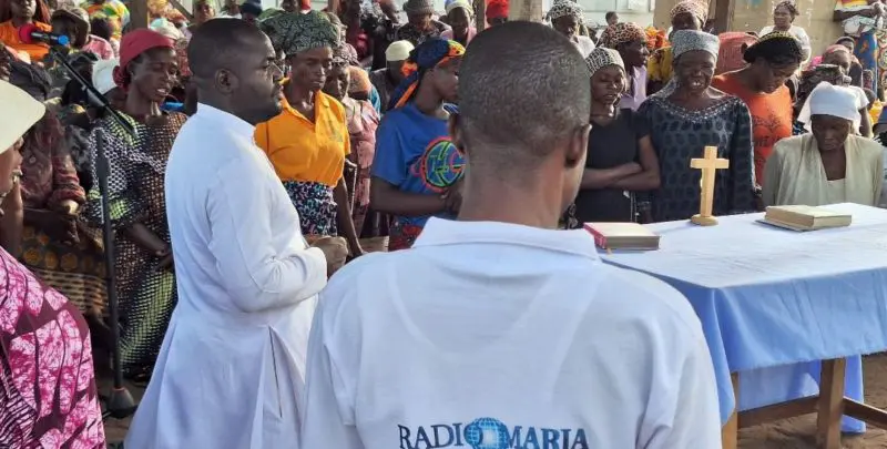 Da Radio Maria Nigeria campo profughi (1)