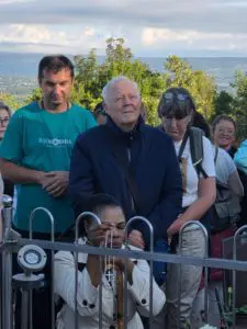 P Livio davanti alla Regina della Pace Podbrdo (14)