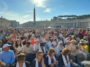 Piazza San Pietro - canonizzazione di Piergiorgio Frassati e Carlo Acutis