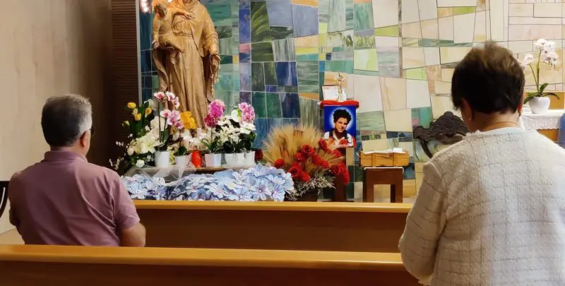 Venerazione reliquia Carlo Acutis cappella Radio Maria 11 Settembre
