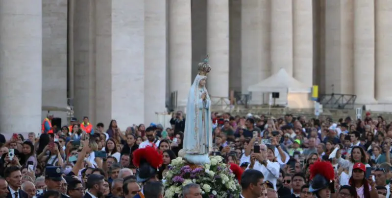 Giubileo della spiritualità mariana processione con Nostra Signora di Fatima