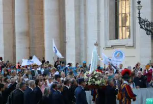 Giubileo della spiritualità mariana processione con Nostra Signora di Fatima