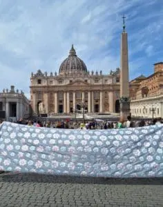 Il velo di Maria Piazza San Pietro