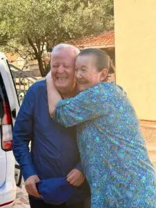 PADRE LIVIO E VICKA (1)