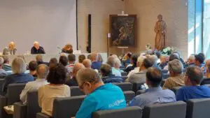 〽️IN CORSO INCONTRO D’AGGIORNAMENTO DEGLI STUDI MOBILI DI RADIO MARIA PROVENIENTI DA TUTTA ITALIA Sede madre di Radio Maria ~ Erba~Como ~ Lombardia~ Ita￼lia〽️🇮🇹💒 (1)