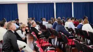 CONFERENZA DI P.LIVIO AI SACERDOTI DIRETTORI DELLE RADIO MARIA NEI VARI CONTINENTI
