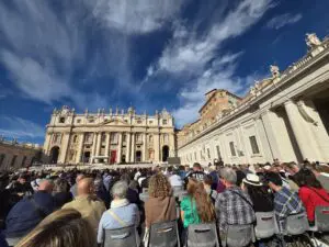 Notte tranquilla per papa Leone: rimosso un adenocarcinoma polmonare