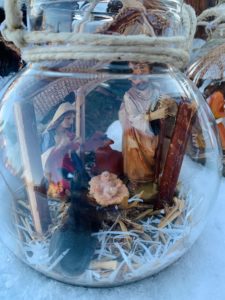 Presepe in vaso di vetro2