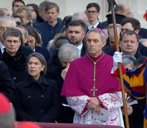 Esequie papa benedetto XVI