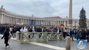 Preparativi per le esequie di Benedetto XVI