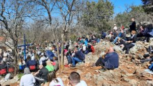 Medjugorje in attesa del Messaggio a Mirjana 18 Marzo 2023 