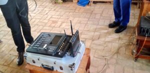 MARIATONA DELLE RADIO MARIA IN AFRICA I COLLEGAMENTI PER LE SANTE MESSE E LA PREGHIERA DAI VILLAGGI PIÙ SPERDUTI ALLE CITTÀ FUNZIONANO COSÌ 