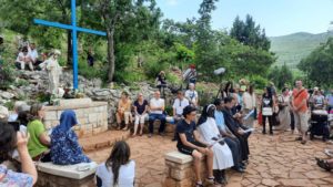 MEDJUGORJE 42 ANNI CON LA REGINA DELLA PACE- 2425 GIUGNO 2023 - ADORAZIONE NOTTURNA